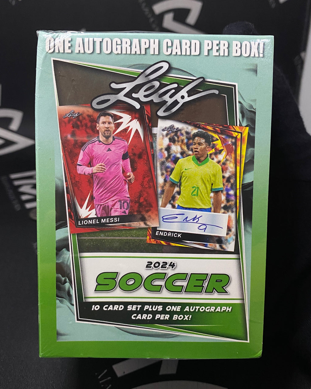 2024 Leaf Soccer Blaster Box (1 Autografo Garantizado!)
