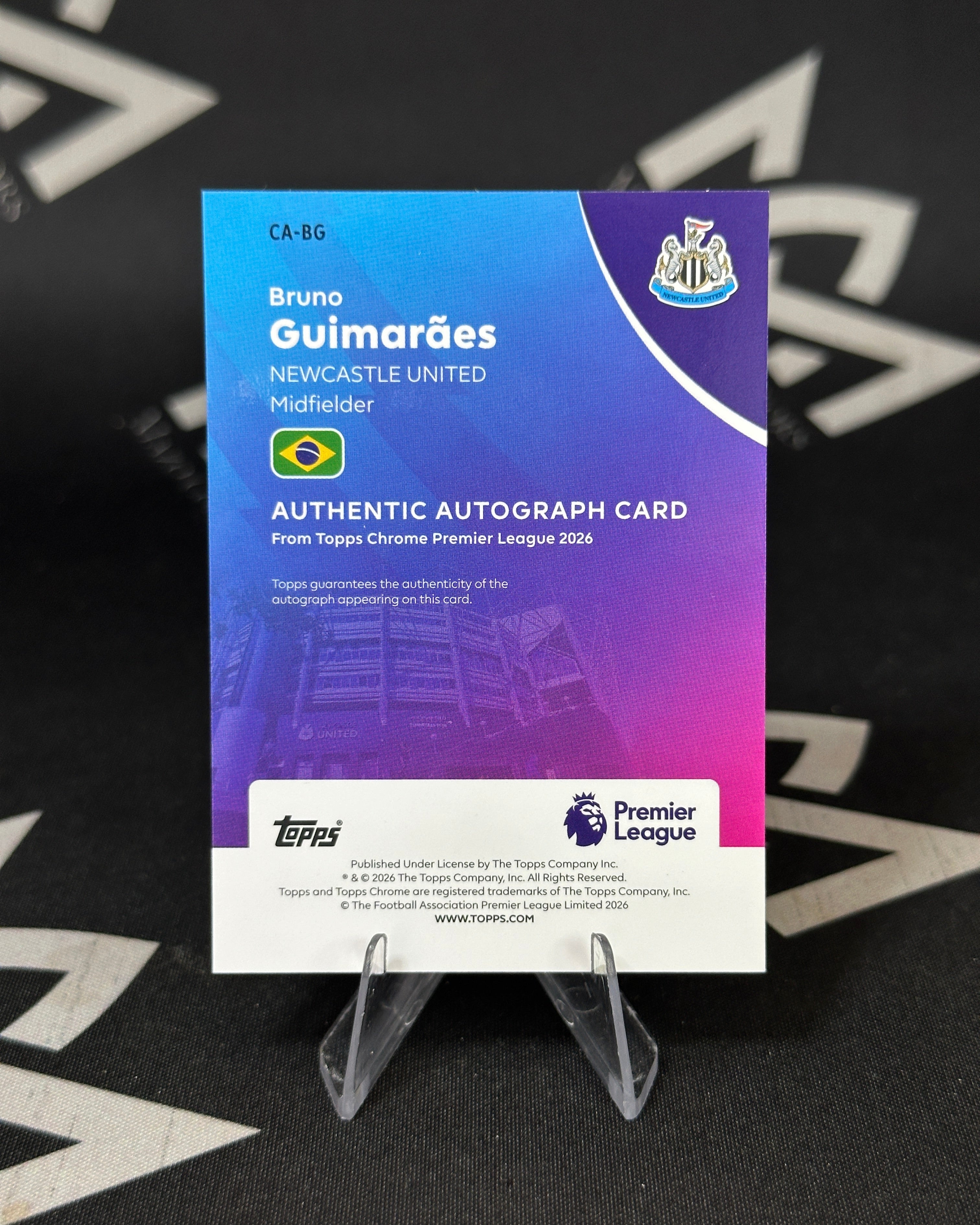 Bruno Guimarães – Autógrafo Purple Refractor 34/75 – Topps Chrome Premier League