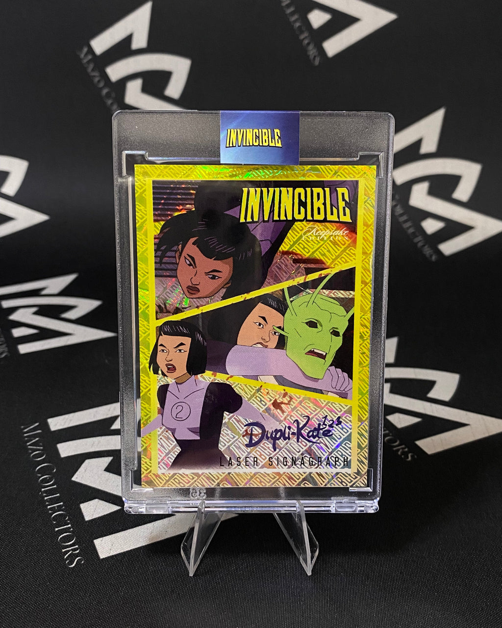 Invincible - Dupli-Kate Laser Signagraph Autograph 92/100