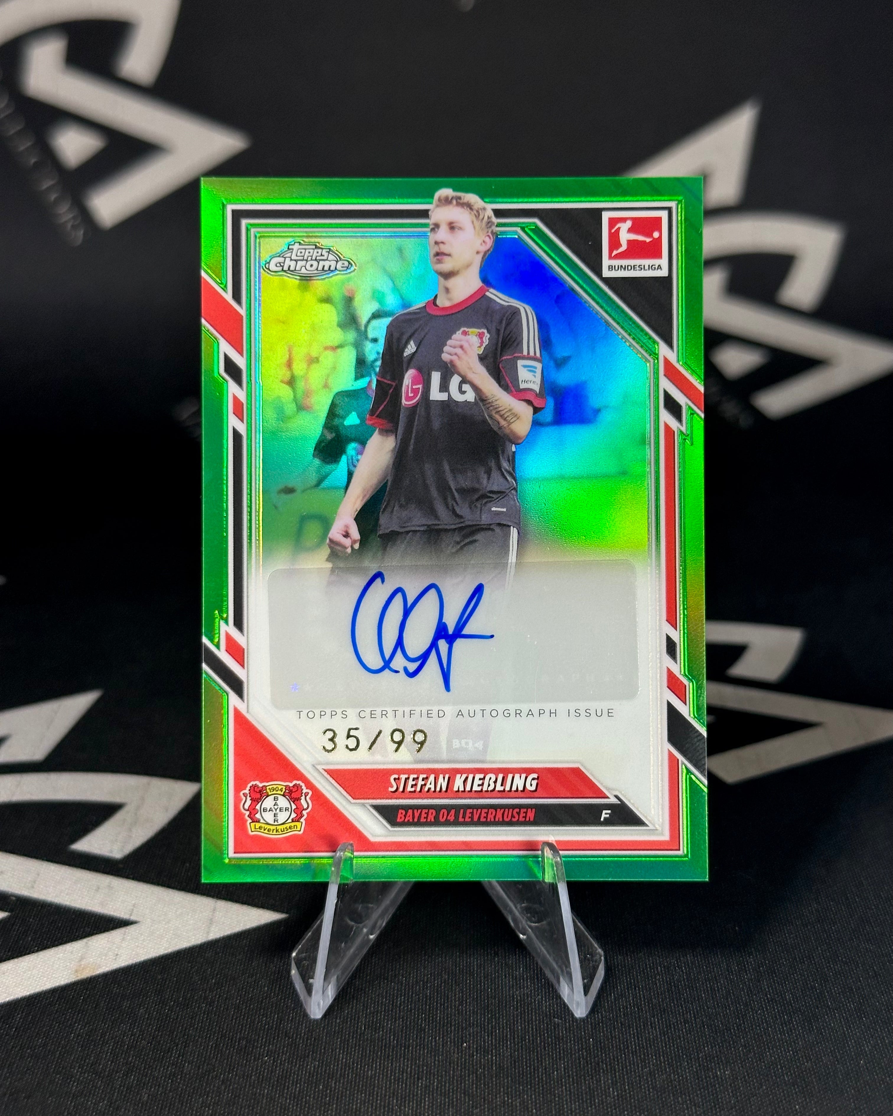 Stefan Kiessling – Autógrafo Verde Numerado 35/99 – Topps Chrome Bundesliga 2025/26