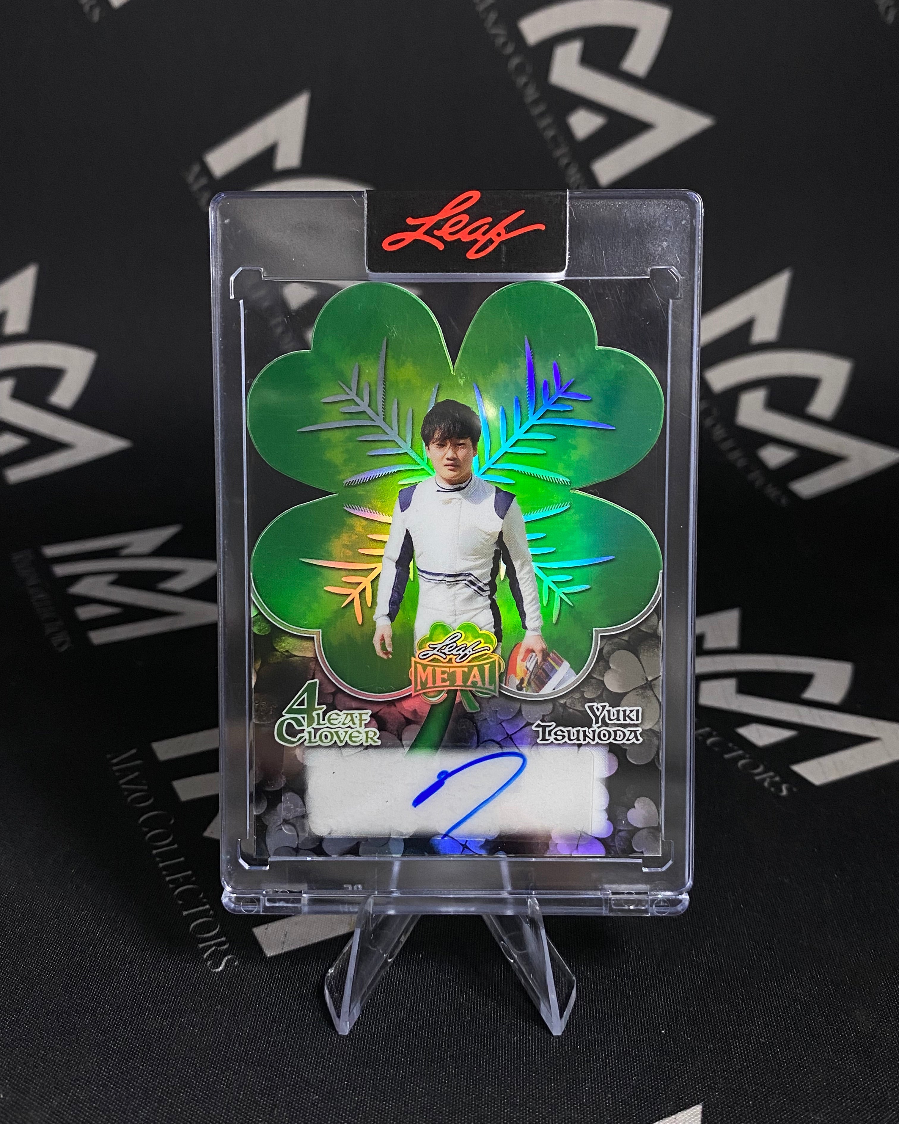 Yuki Tsunoda – Autógrafo 5/10 – Leaf Metal 4 Leaf Clover 2026