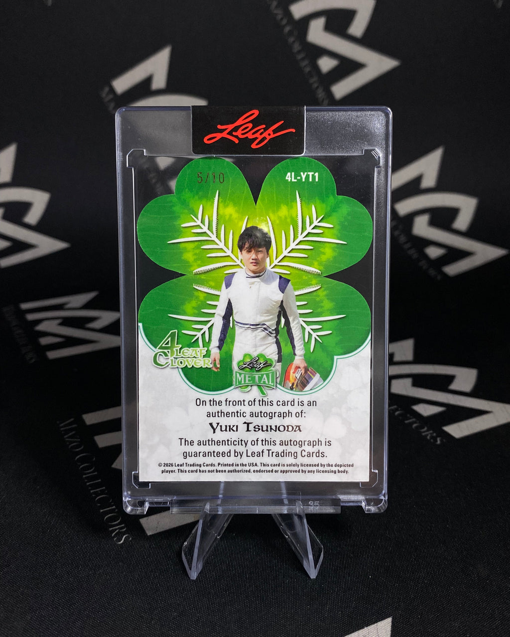 Yuki Tsunoda – Autógrafo 5/10 – Leaf Metal 4 Leaf Clover 2026