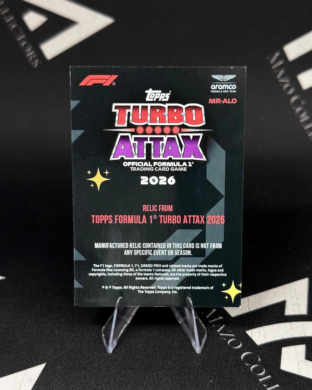 Fernando Alonso – Manufactured Relic – Topps Turbo Attax Formula 1 2026 (Reliquia de Metal F1)